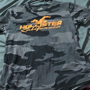 Hollister Gray and Orange Camo Tee